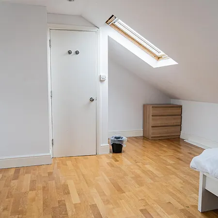 Spacious 2 Bedroom Apartment In Hackney Londres Extérieur photo